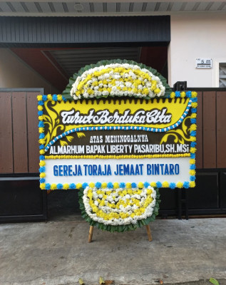 Papan Bunga Duka di Batuputih Atas
