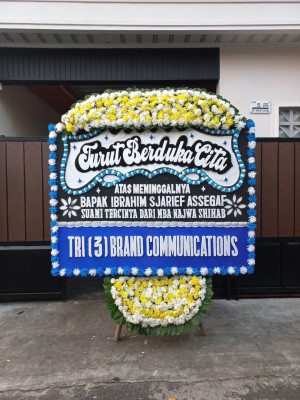 Papan Bunga Duka di Batuputih Atas